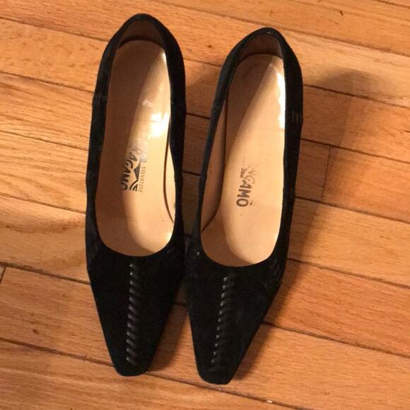 Salvatore Ferragamo Heels Black suede size 7.5 - Picture 3 of 7